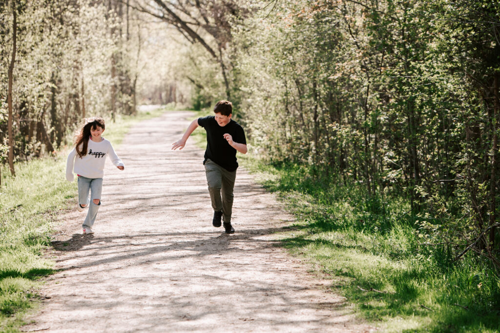 Scenic wooded trail used for family mini sessions near Collingwood, Ontario.